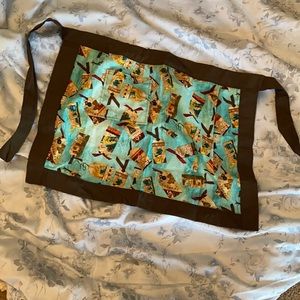 🌻 5/$15 Whimsical apron travel-themed handmade. Bundle and save 🌻